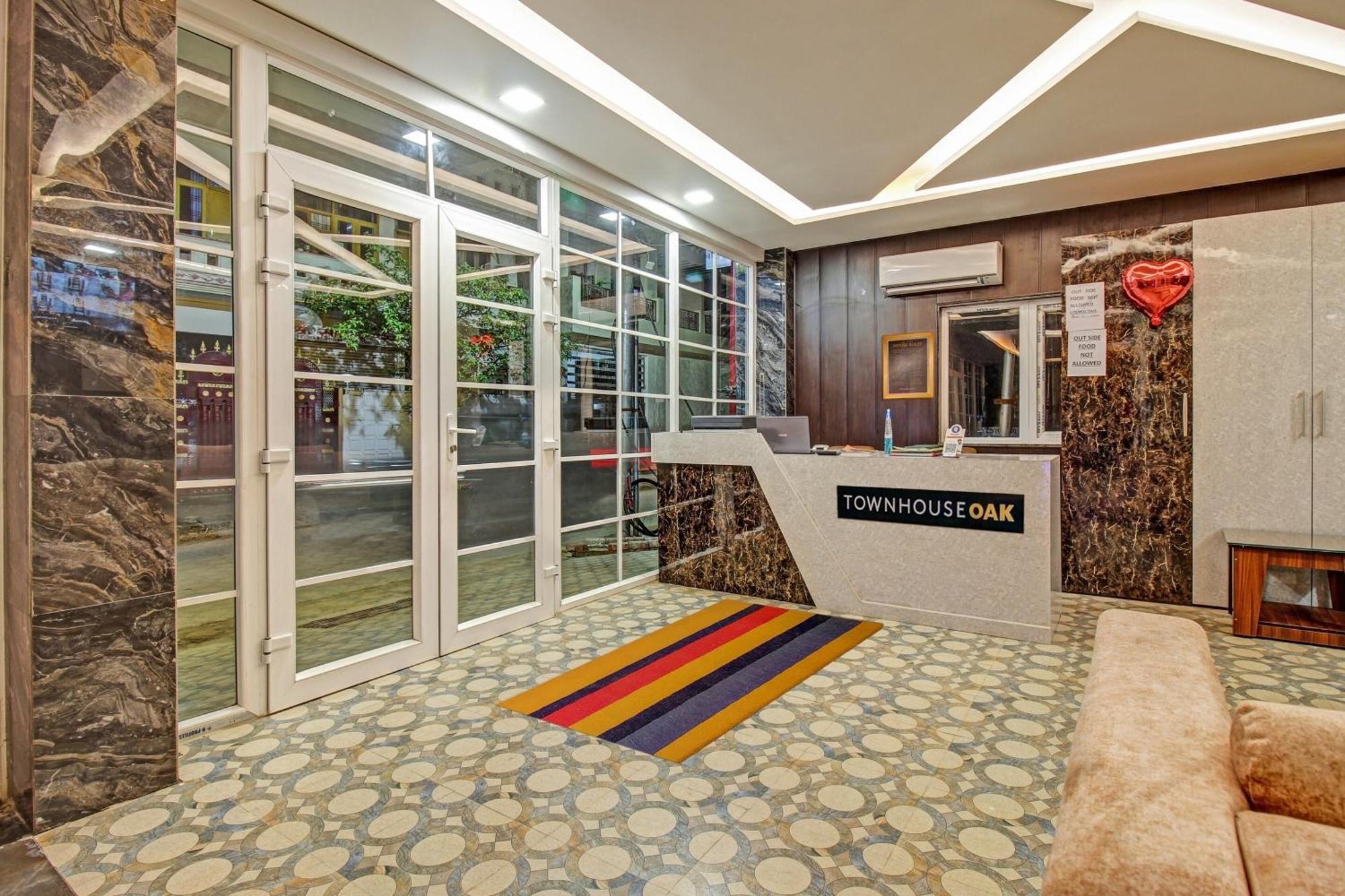 Townhouse Oak Vs Shivanya Lucknow Exterior foto
