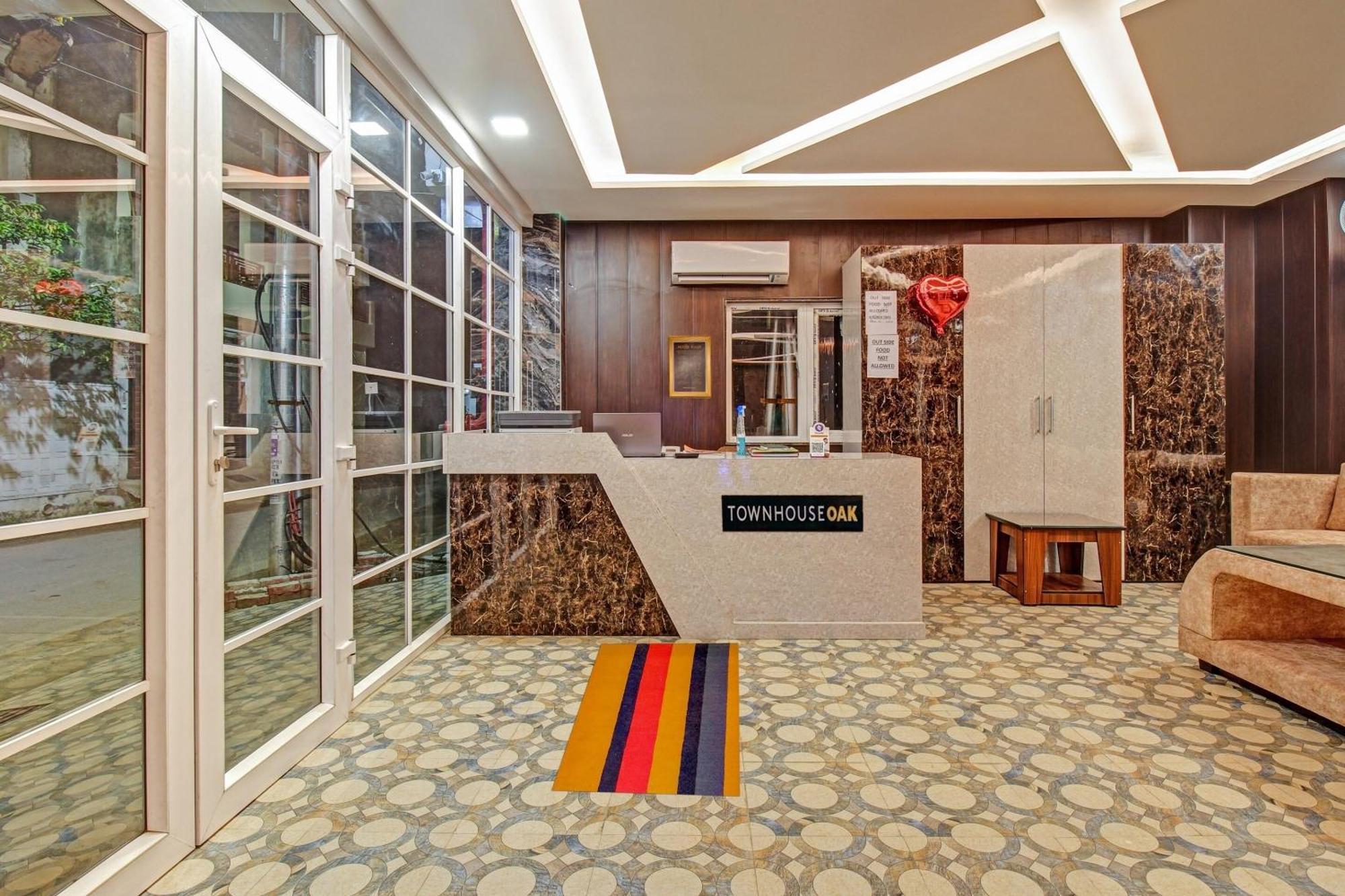 Townhouse Oak Vs Shivanya Lucknow Exterior foto