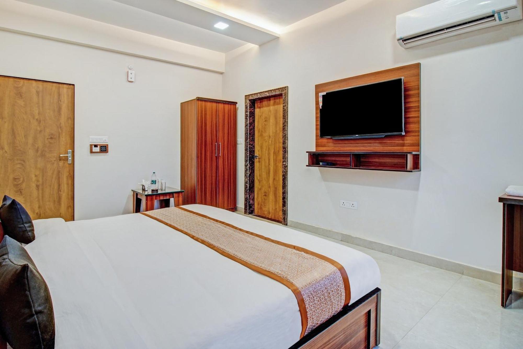 Townhouse Oak Vs Shivanya Lucknow Exterior foto