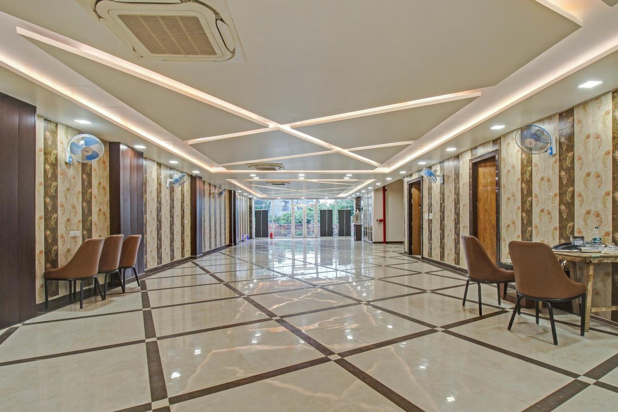 Townhouse Oak Vs Shivanya Lucknow Exterior foto